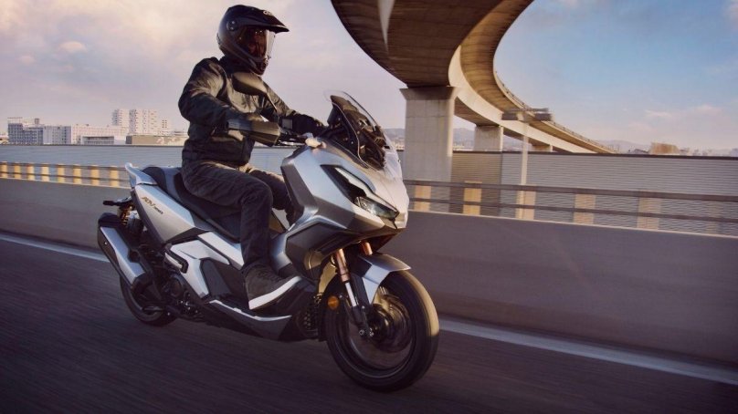 Хонда x ADV 750