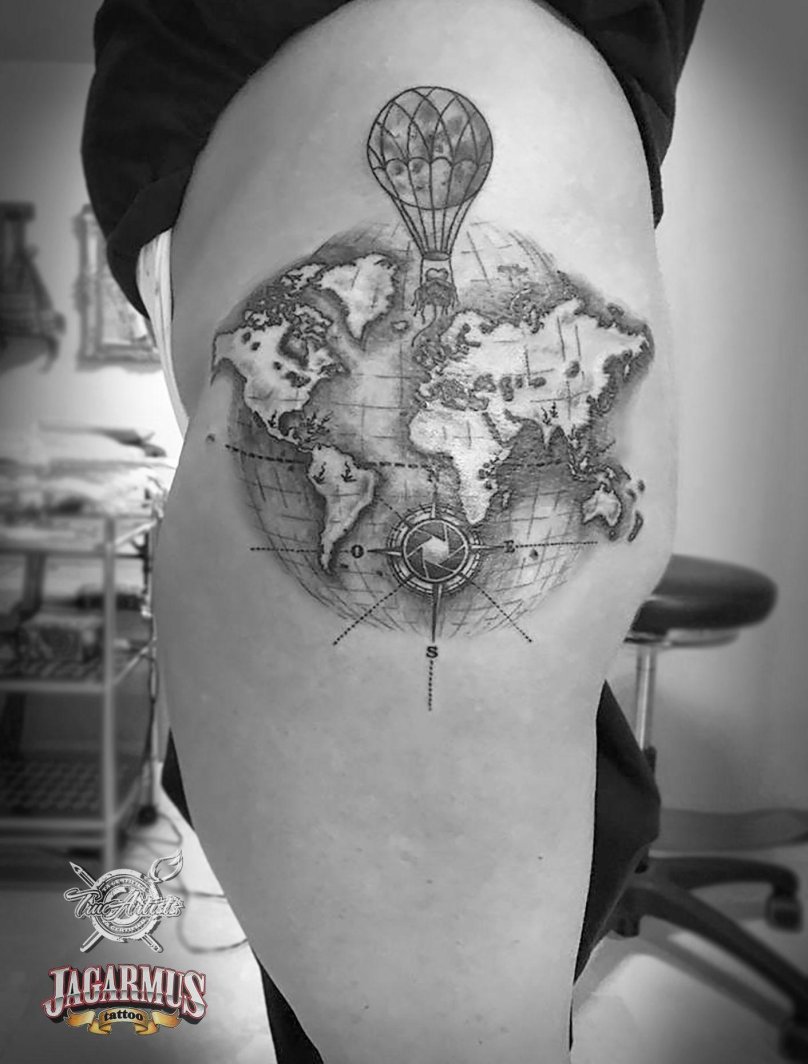 Тату Глобус и самолет