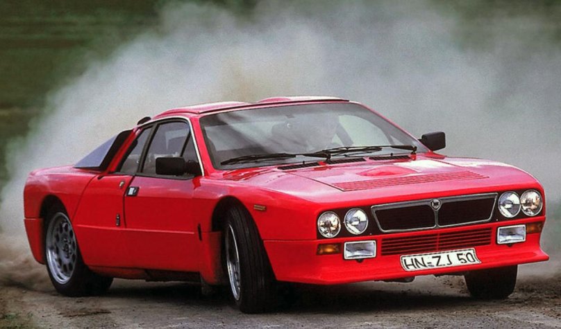 Lancia Rally 037 Stradale