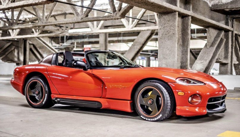 Dodge Viper sr1
