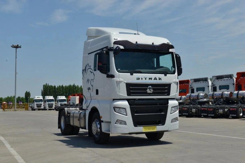 Sitrak c7h седельный тягач