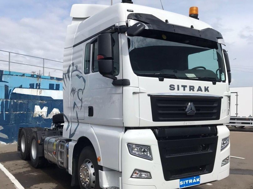 Sitrak c7h седельный тягач