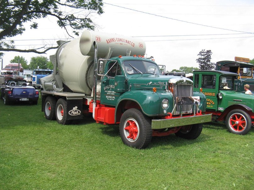 Mack Trucks 1956
