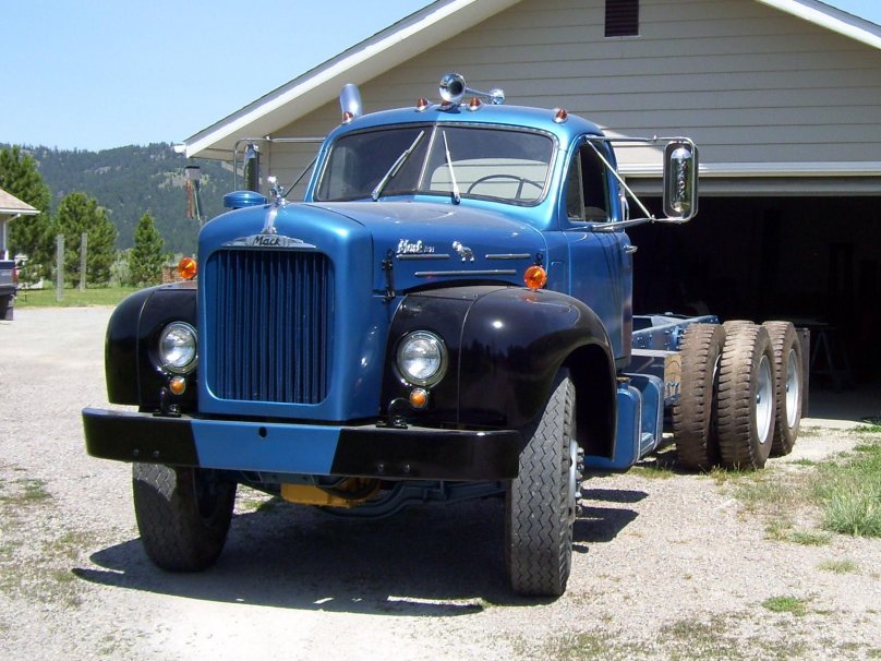 Mack b73
