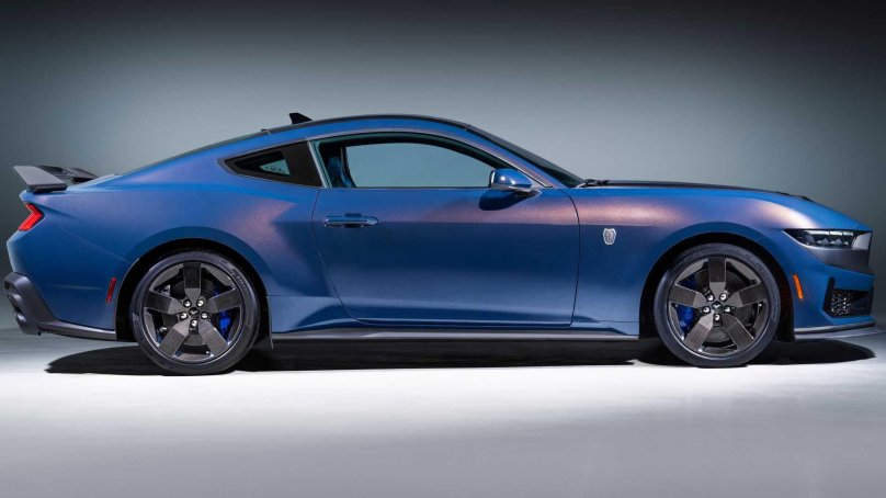 Мустанг 2024 Dark Horse