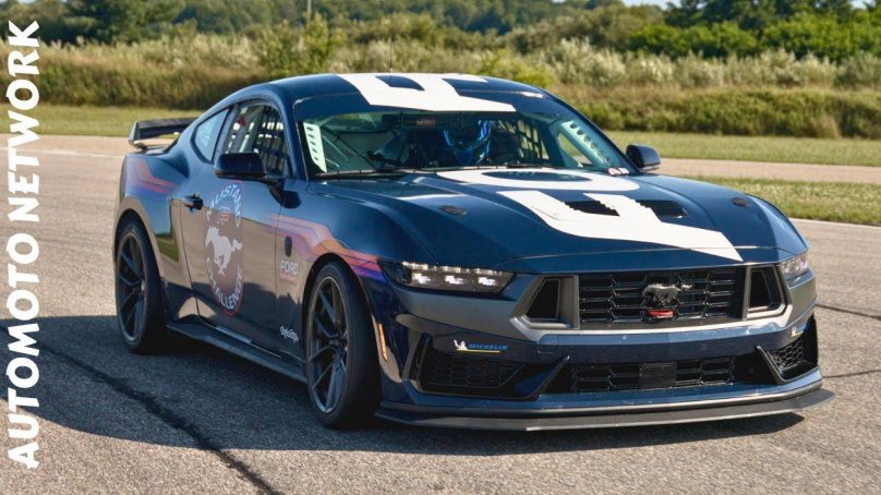 Ford Mustang 2024 Dark Horse