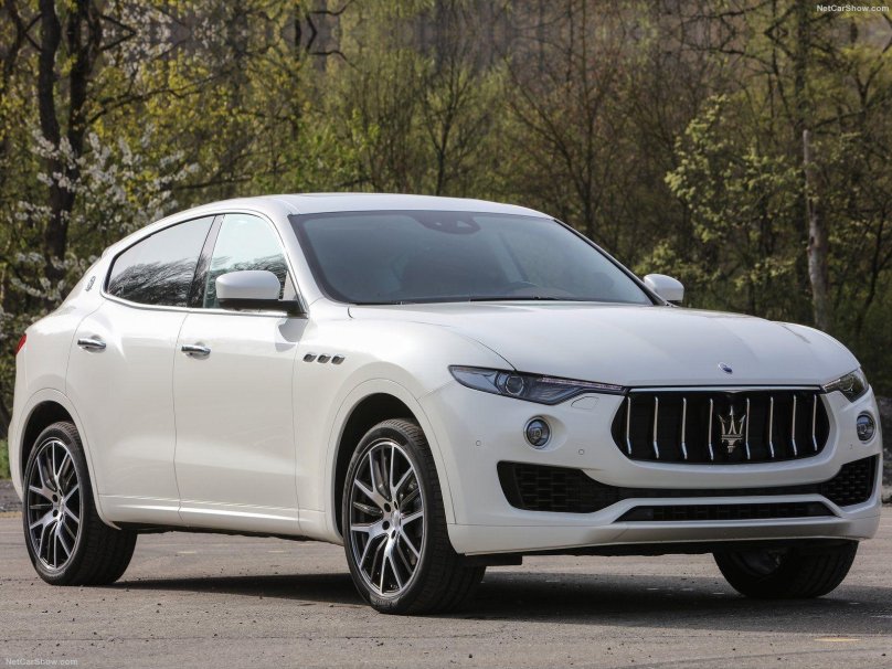 Maserati Levante кроссовер