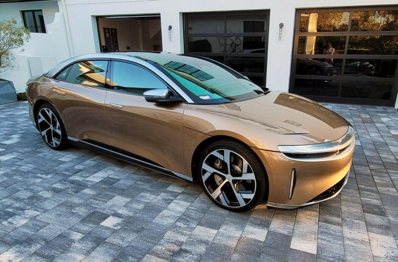 Lucid Air Gold