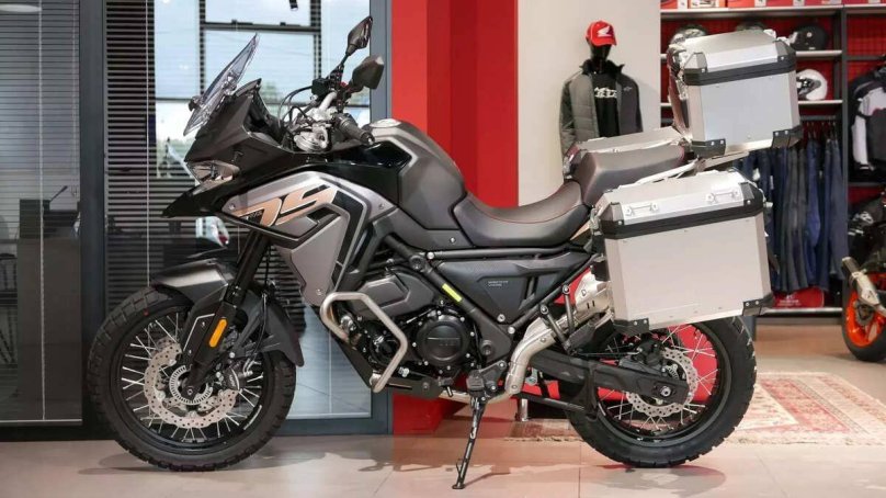 Мотоцикл voge 650 DSX