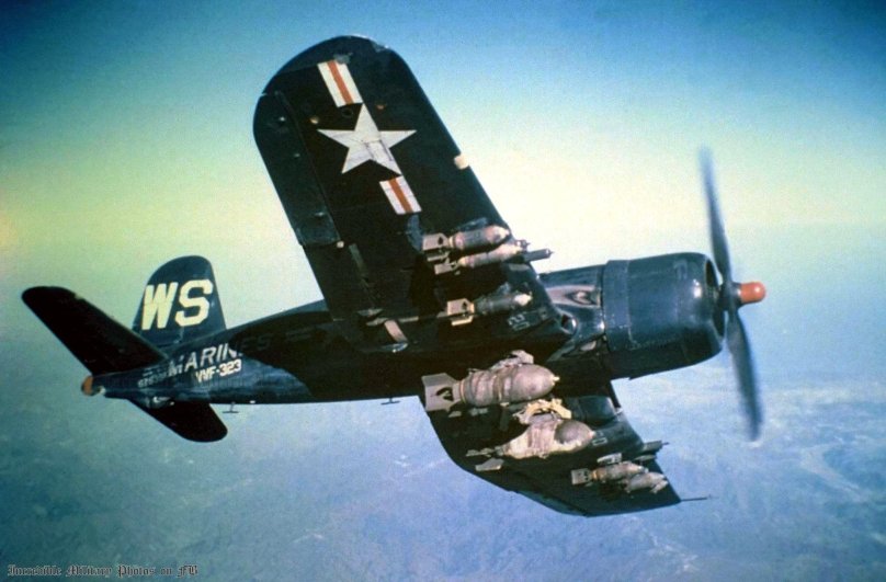 F4u-4b Corsair