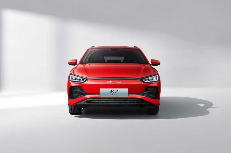 BYD e2 (2023 год)