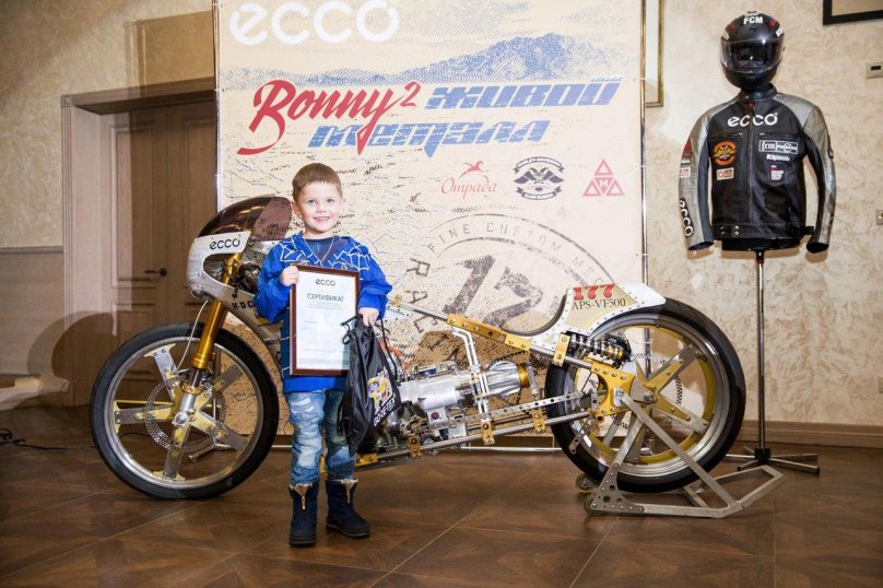 Мотоцикл Bonny