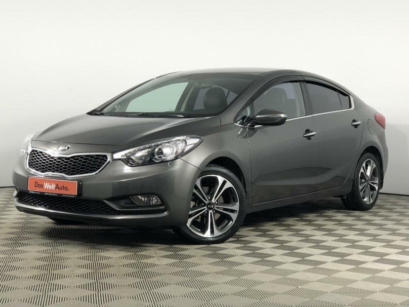 Киа Церато 2013 года 2.0 автомат