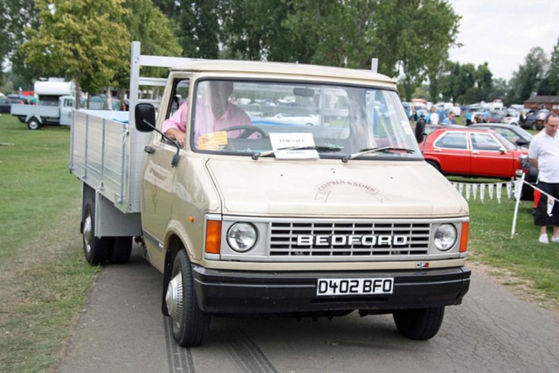 Bedford CF 250 pick up