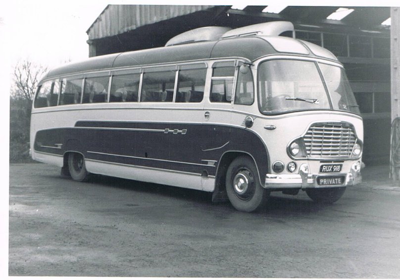 Bedford SB Duple