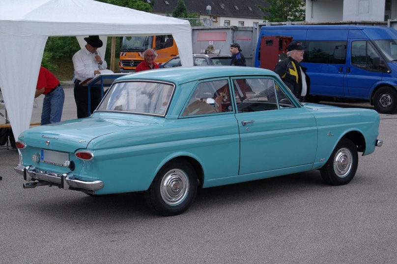 Ford Taunus 12m