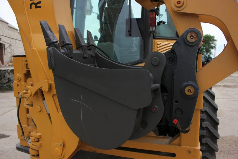 Redstar t28/28 экскаватор-погрузчик