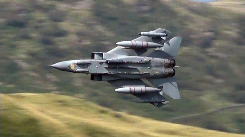 Mach loop