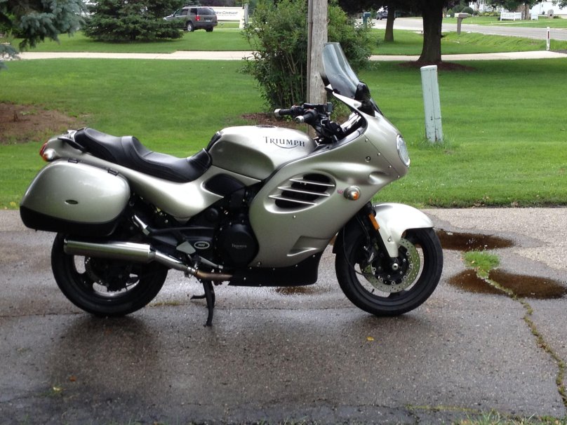 Triumph Explorer 900 2001