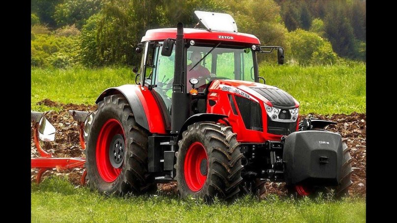 Трактор Зетор
