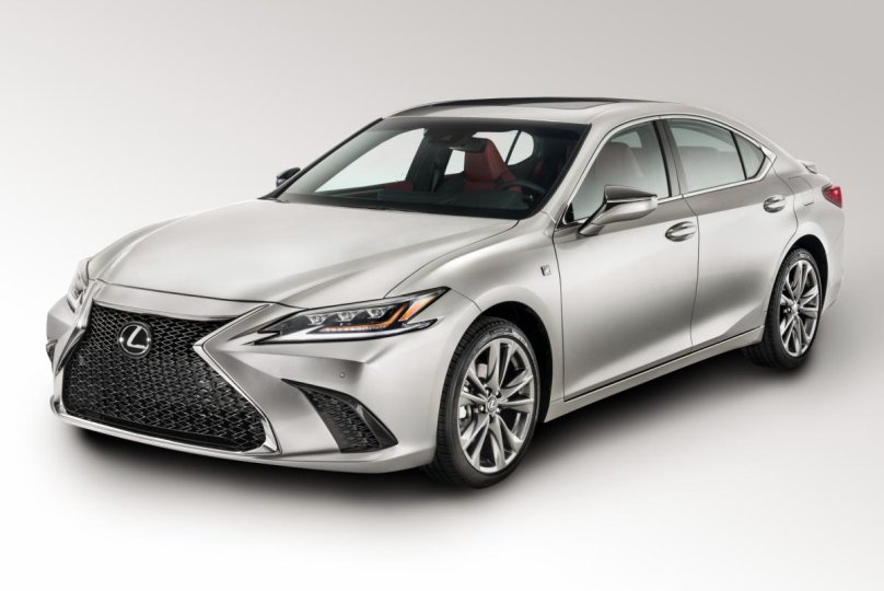 Lexus es200 2018