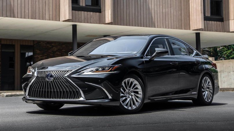 Новый Лексус ЕС 250