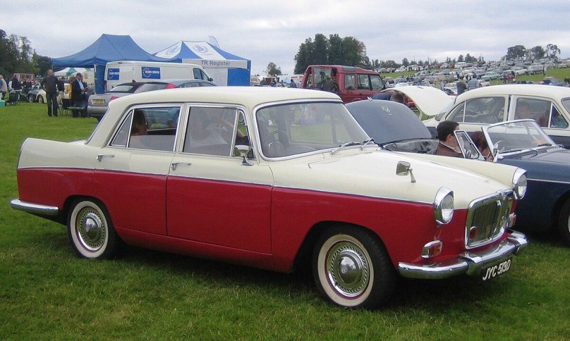 Morris Oxford Farina