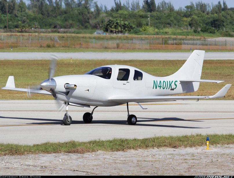 Lancair IV