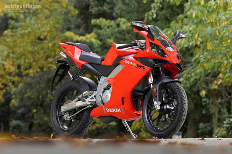 Мотоцикл дерби 125 кубов