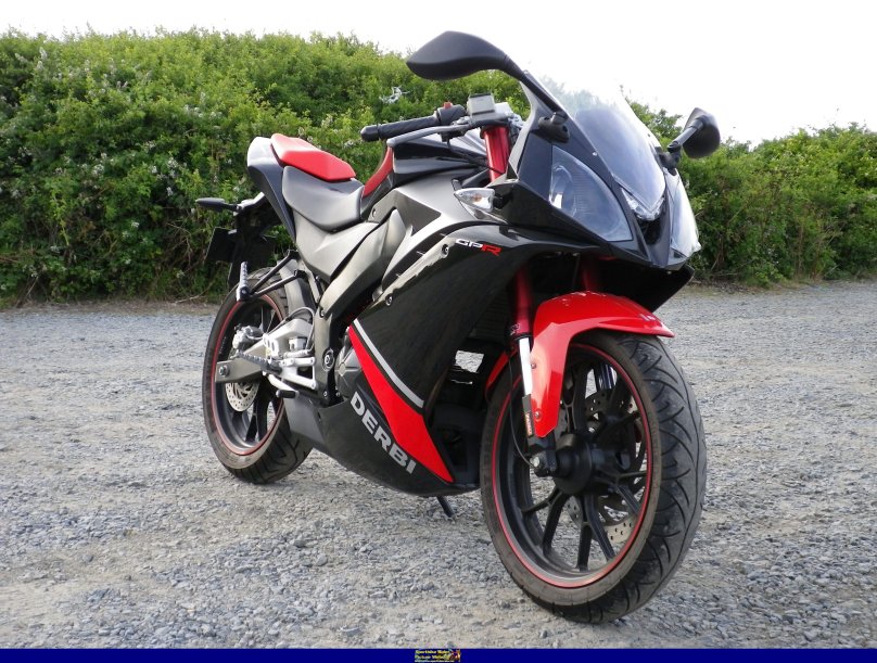 Мотоцикл дерби 125 кубов