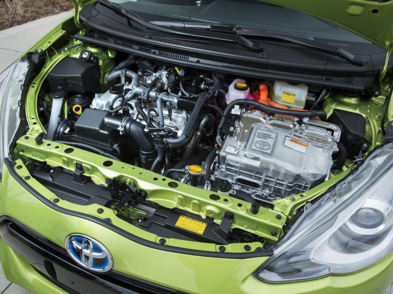 Тойота Приус под капотом