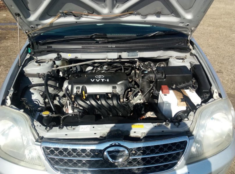 Тойота Королла 2002 под капотом