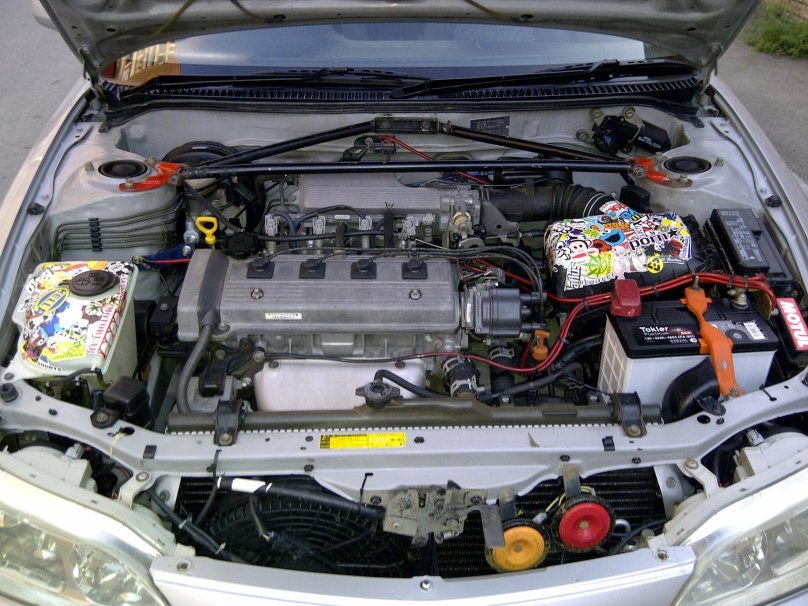 Тойота Королла 100 под капотом