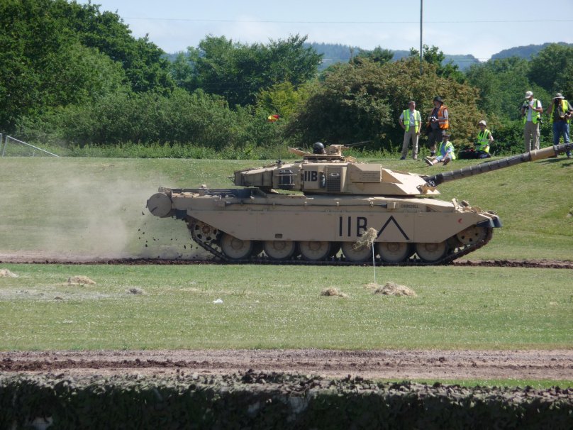 Challenger 1