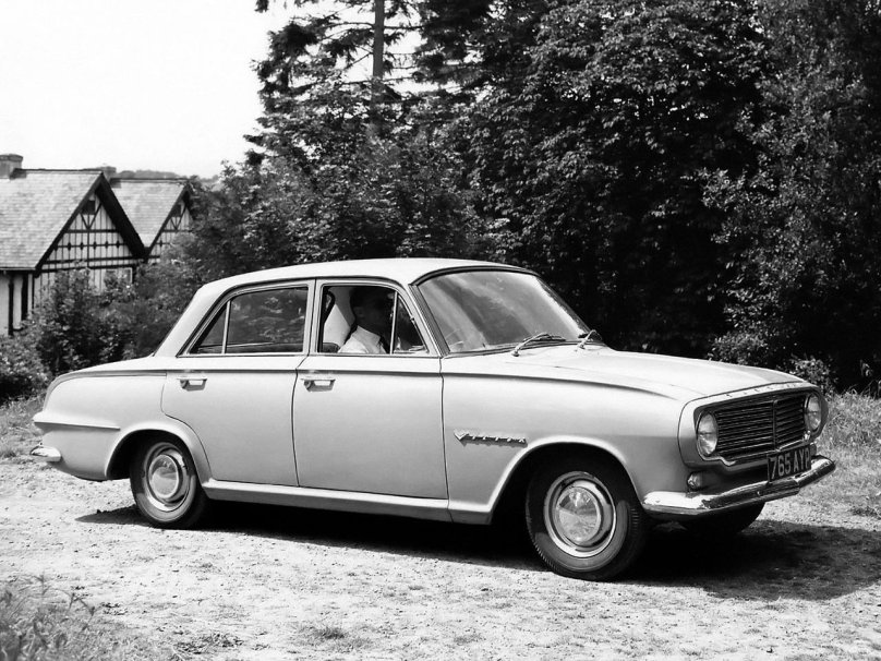 Автомобиль Воксхолл Виктор