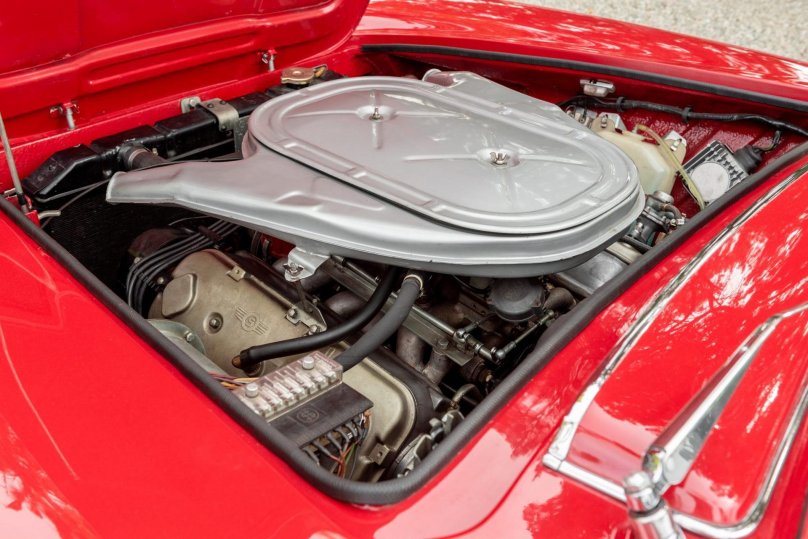 Двигатель БМВ 1960 года