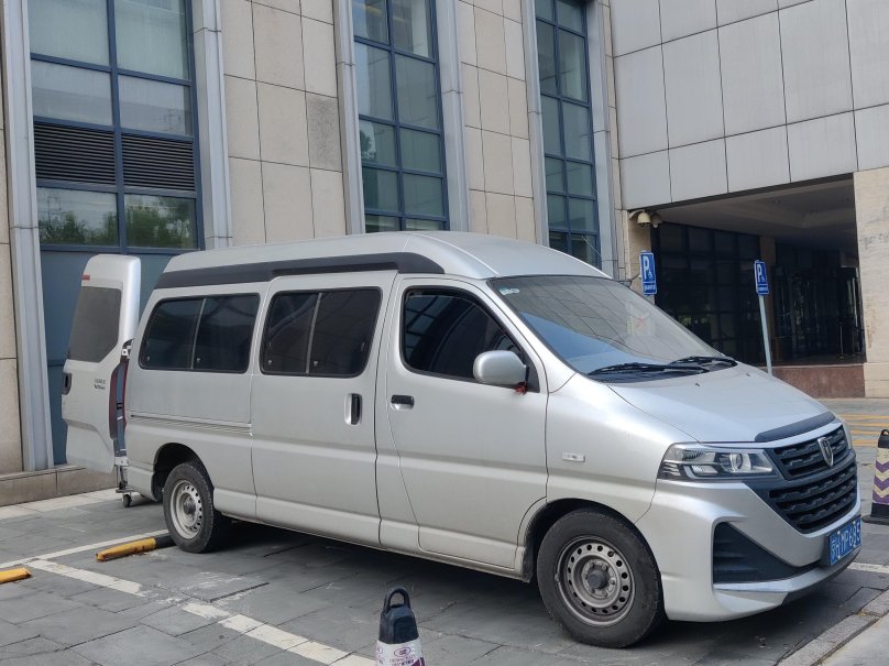 Jinbei Haise 2.4 MT, 2023