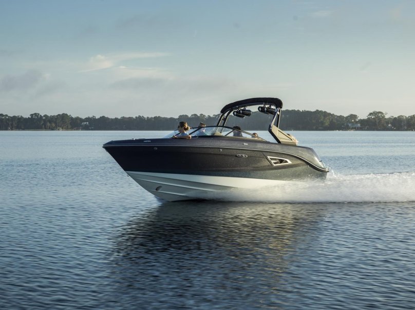 Катер Сеа Рей 230