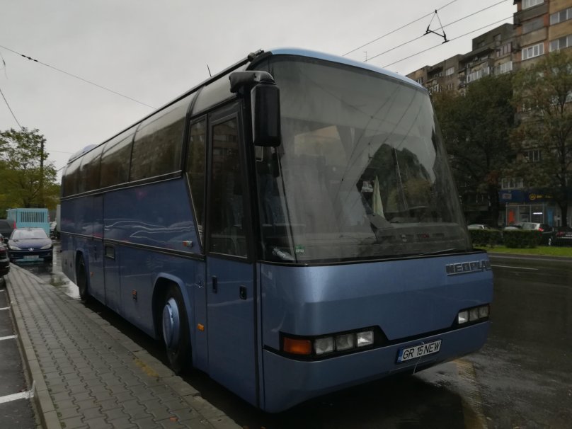 Neoplan n 212