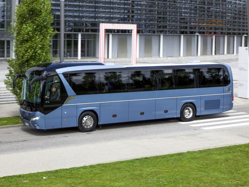 Автобус Neoplan jetliner