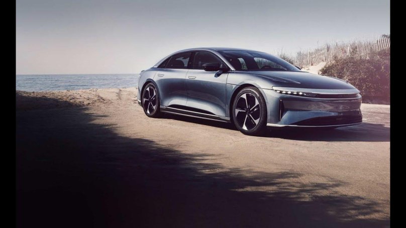 Lucid автомобиль