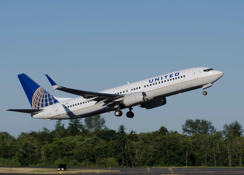 Самолёт Boeing 737-800