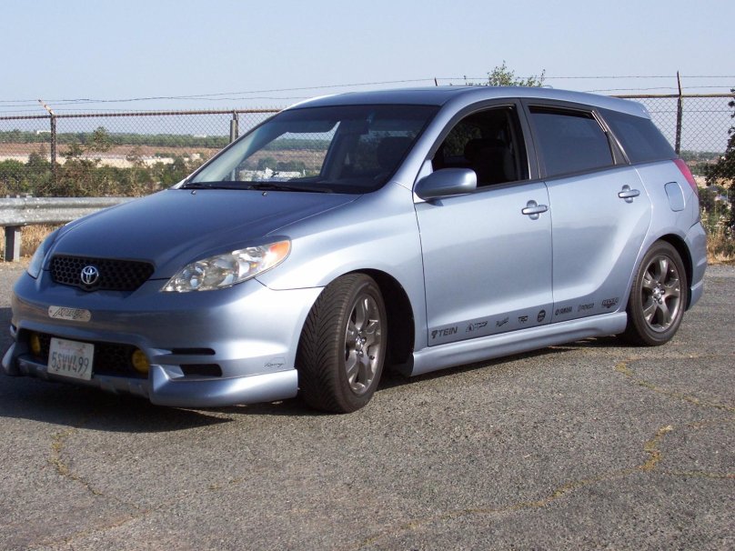 Тойота Матрикс 2003