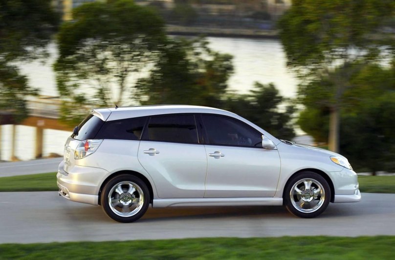 Тойота Матрикс 2003