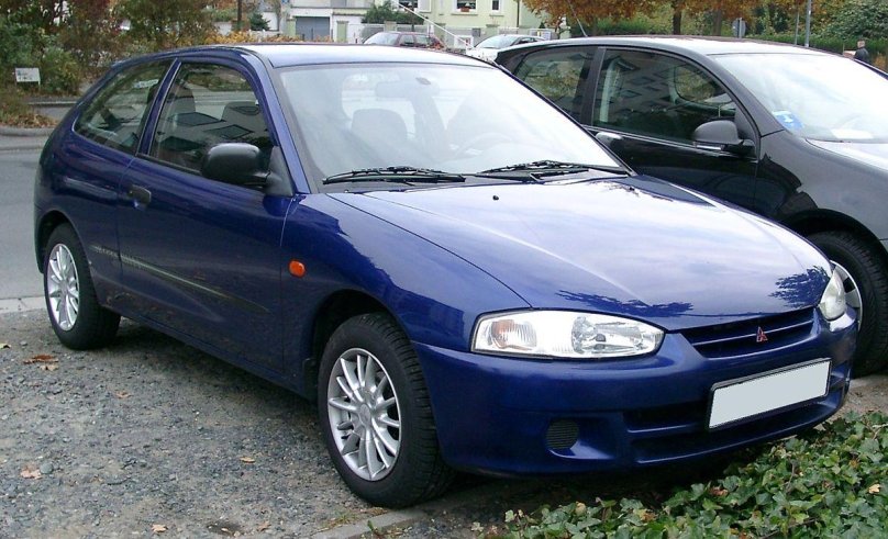 Mitsubishi Colt 5