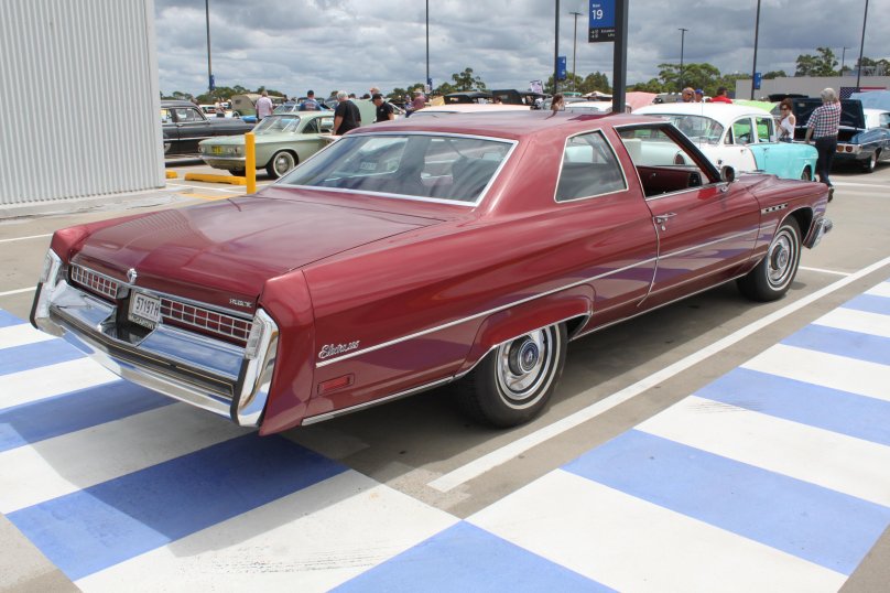 Buick Electra 225