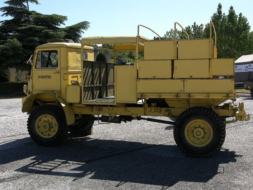 Грузовик Bedford OYD