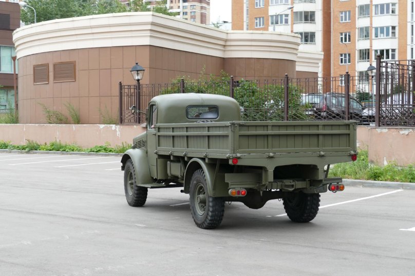 Военный грузовик Bedford