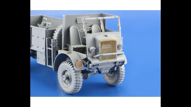 Bedford QL 1/35