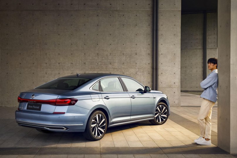 Фольксваген Пассат 2023
